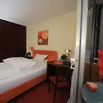 Hotel Unterfeldhaus 3*