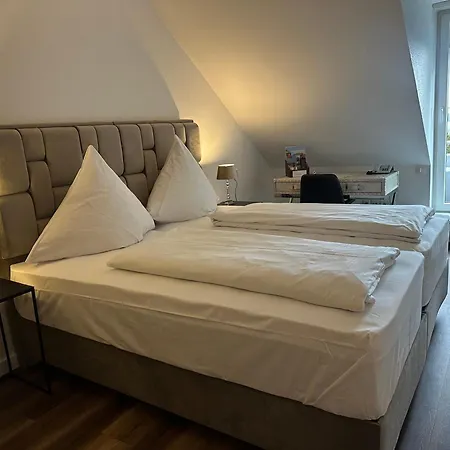 Unterfeldhaus Szálloda Erkrath