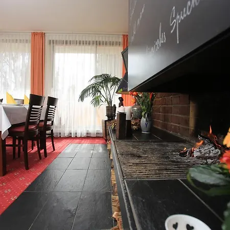 Unterfeldhaus Hotel 3*