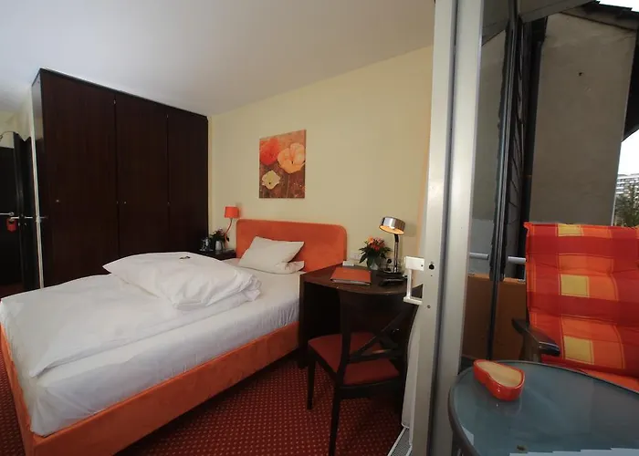 Hotel Unterfeldhaus 3*